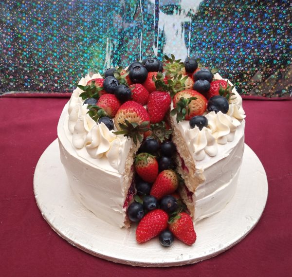Torta de limón y frutos rojos ( 12 - 20 Porciones  ) - Image 3